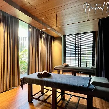 Roxy Sematan Beach Apartment 2Br Or Studio Exterior photo